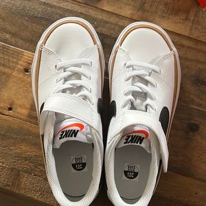 kids Nike Sneakers Brand New!